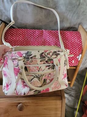 Floral Pink and Cream Women's Satchel Handbag